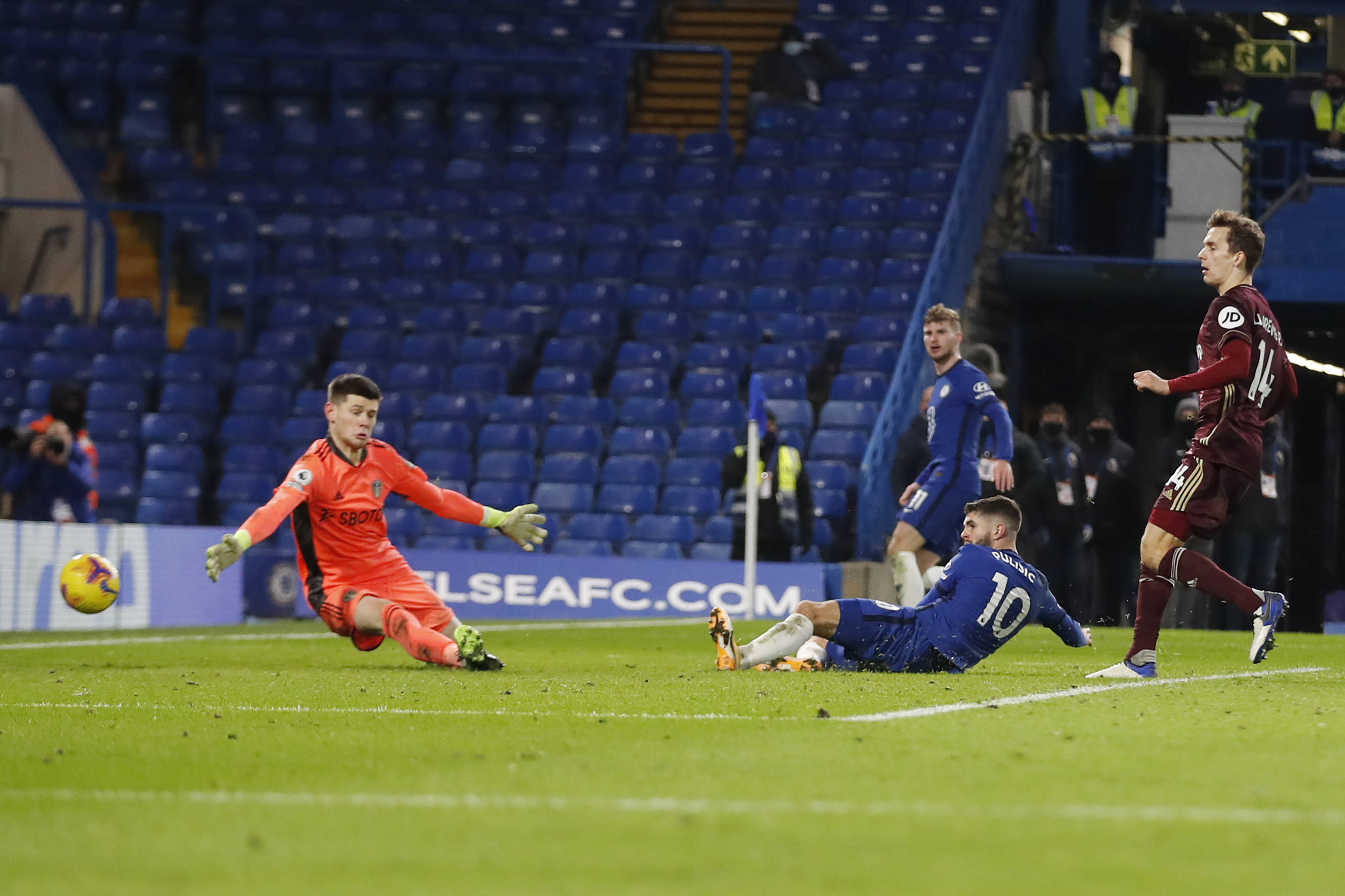 峭的山坡方 峭的山坡方